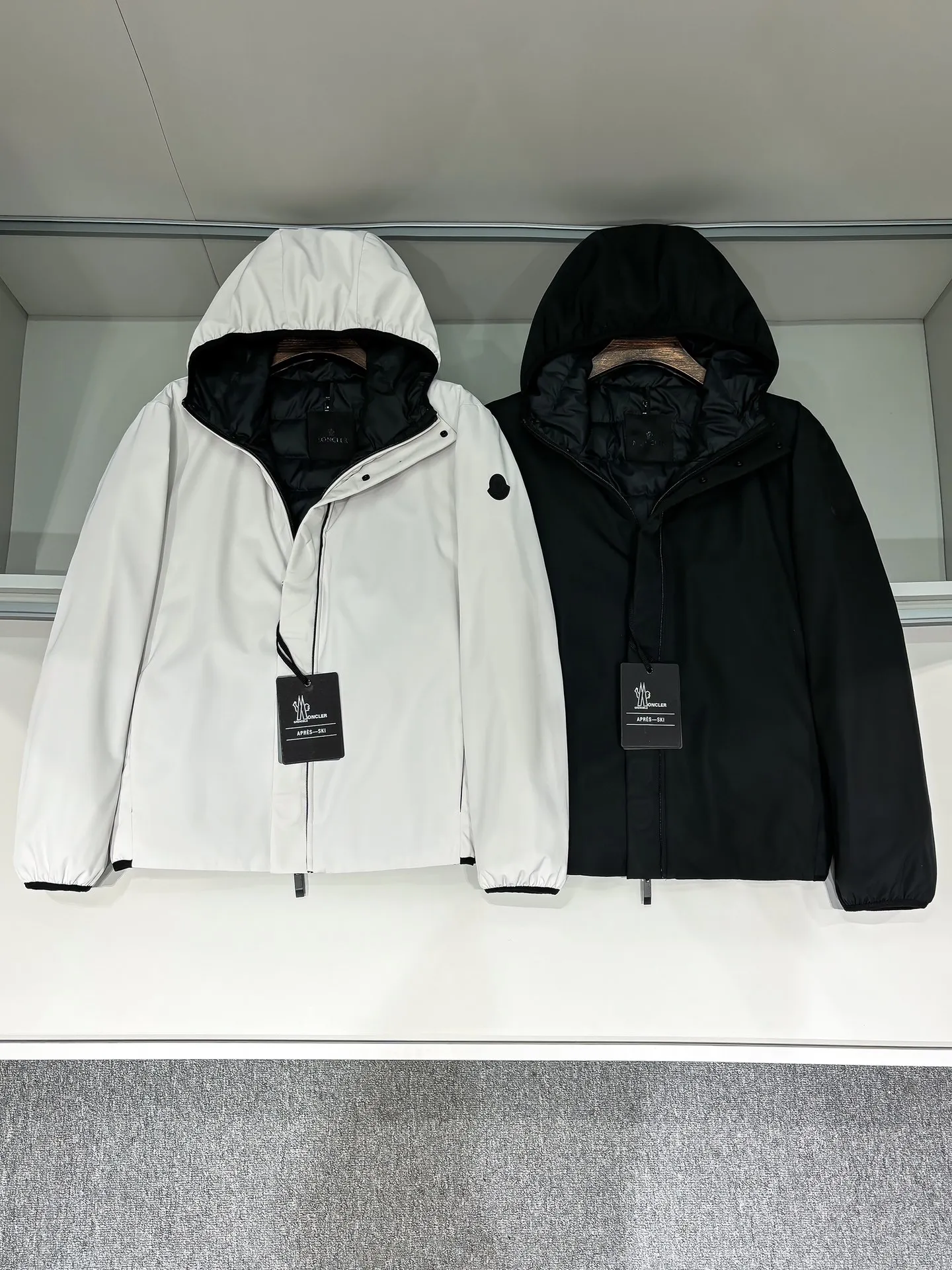 MON 26 ，Polset 90 ， 。 ， 。 ， ， ， ， ， ， Cream White Black Size：1 2 3 4 5597Size ： 1 : 118cm- 50cm- 67cm- 62 2 : 122cm- 52cm- 69cm- 63 3 : 126cm- 54cm- 71cm- 64 4 : 130cm- 56cm- 73cm- 65
